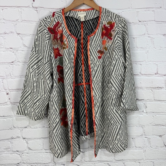 Chico’s Embroidered Open Front Jacket Size 3 Boho Artisanal Floral White Kimono - Picture 2 of 6